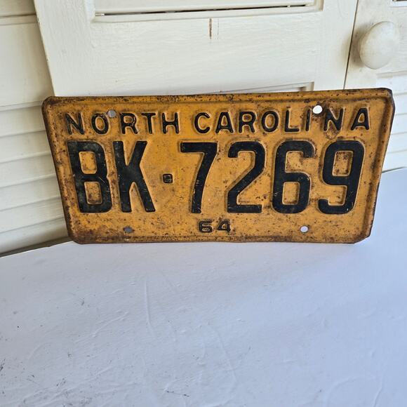 Vintage NC License Plate 1964 North Carolina BK-7269 - Picture 5 of 8